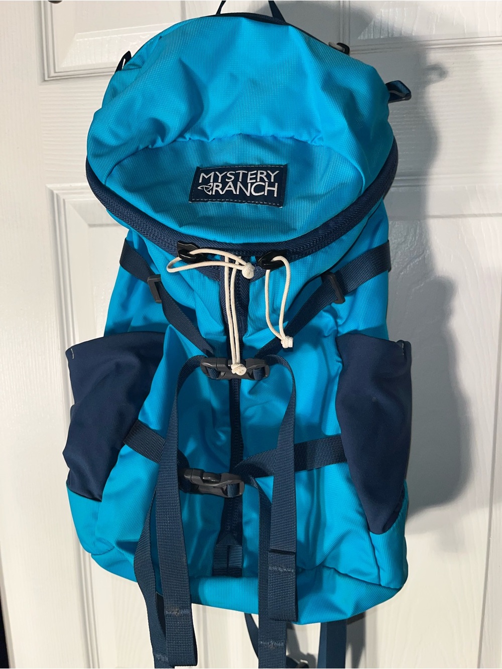 MYSTERY RANCH  Backpack Gallagator Blue Black Lightweight Hiking Travel